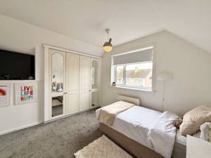 Photo 16- click for photo gallery